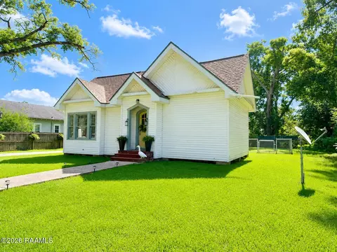 Exterior - 210 S 6th St, Eunice, LA 70535 photo 4 of 4