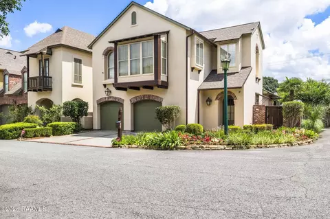 105 Sienna Pl, Lafayette, LA 70503