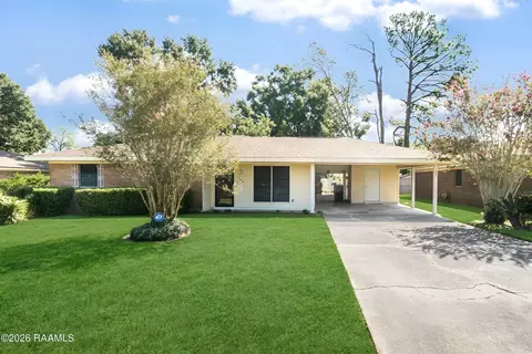 165 Radcliffe Dr, Lafayette, LA 70501