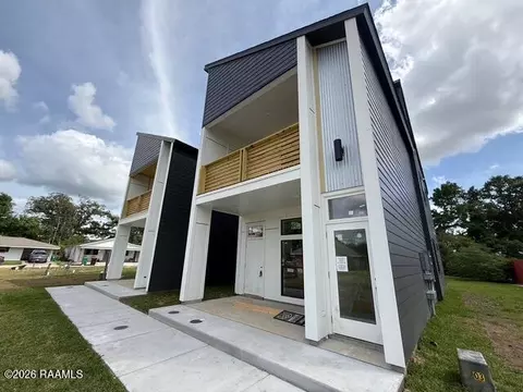 1120 S Washington St #101&201, Lafayette, LA 70501