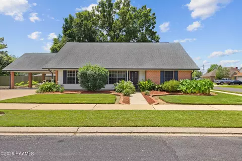 400 Rue Colombe, Carencro, LA 70520