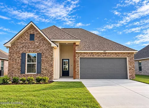 203 Nandina Dr, Scott, LA 70583