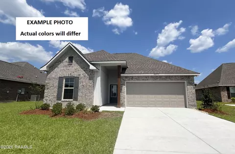 203 Nandina Dr, Scott, LA 70583