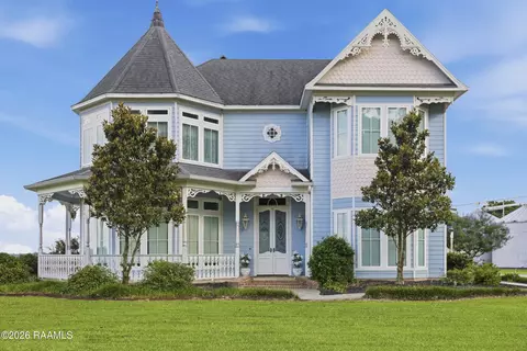 Exterior - 1011 Heinen Rd, Basile, LA 70515 photo 4 of 8