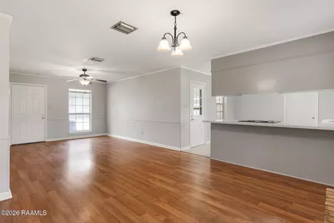 205 Broad Ave, Scott, LA 70583 photo 7