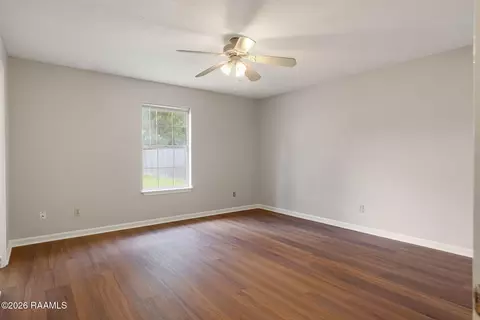 205 Broad Ave, Scott, LA 70583 photo 18