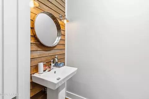 Bath - 703 Elysian Fields Dr, Lafayette, LA 70508 photo 1 of 6
