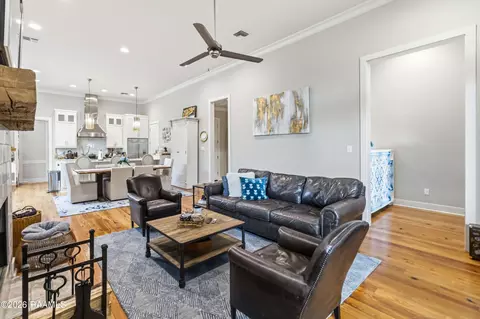 Living - 703 Elysian Fields Dr, Lafayette, LA 70508 photo 2 of 3
