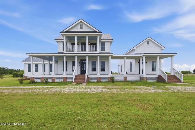 105 Bigwoods Vinton Rd, Vinton, LA 70668