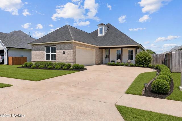 117 Harton Rd, Youngsville, LA 70592