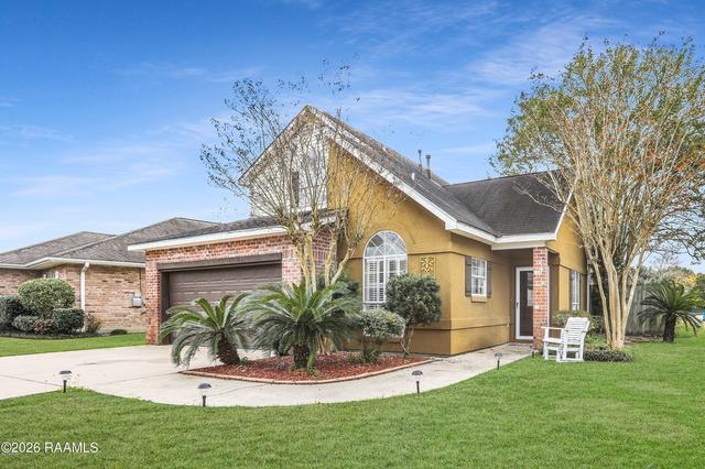 307 Heather Oaks, Lafayette, LA 70506
