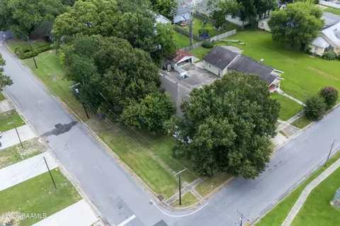 View/Area - 403 E 8th St, Crowley, LA 70526 photo 1 of 1
