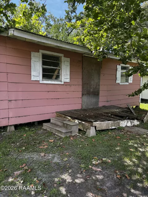 730 Carron St, Eunice, LA 70535 photo 1