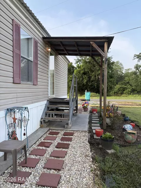 460 Bayou Rd, Port Barre, LA 70577