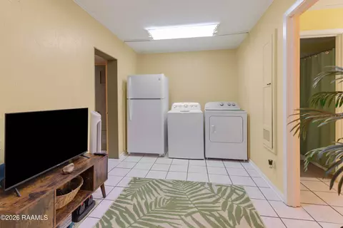 452 Pacific St, Berwick, LA 70342 photo 15