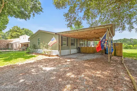 707 Roger Rd #A, Scott, LA 70583