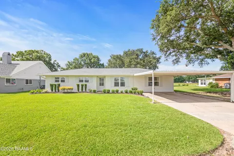 706 E St, Rayne, LA 70578 photo 1