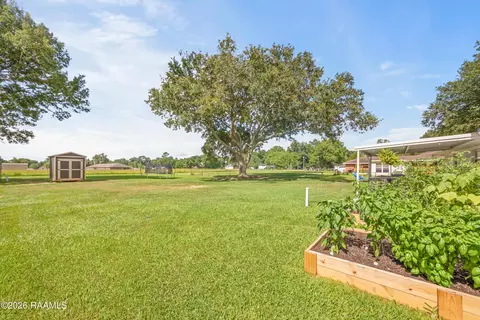 706 E St, Rayne, LA 70578 photo 20