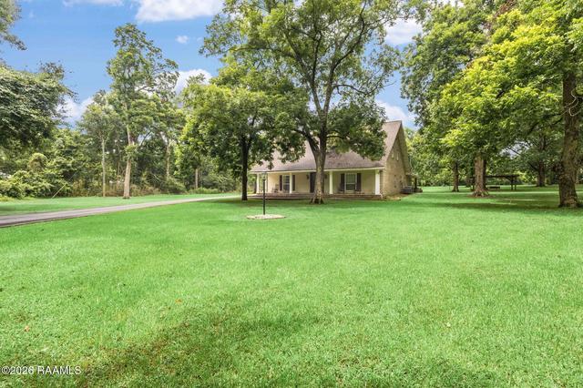 129 Shaw Rd, Opelousas, LA 70570