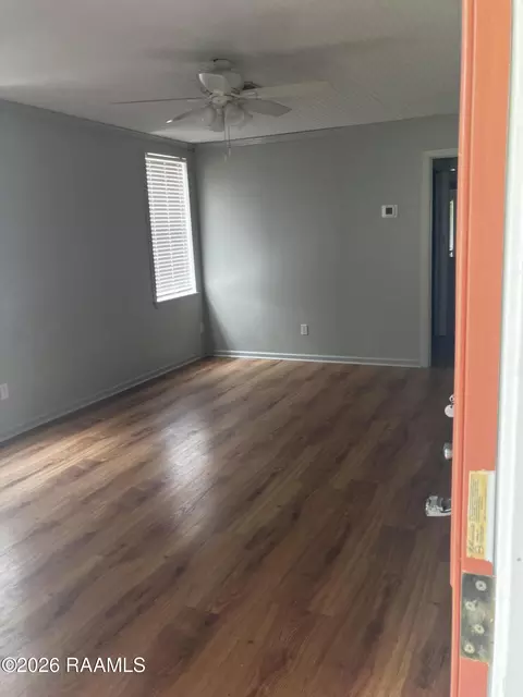 500 Fourth St, Duson, LA 70529 photo 4