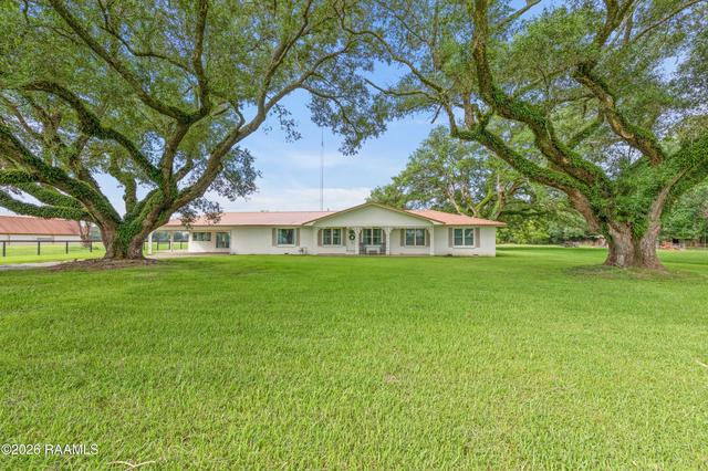 1760 Napoleon Ave, Sunset, LA 70584