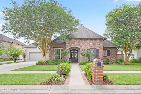 315 Vanburg Pl, Lafayette, LA 70508