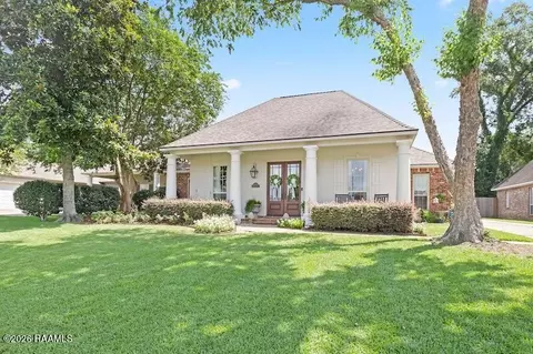 18436 Plantation Blvd, Prairieville, LA 70769