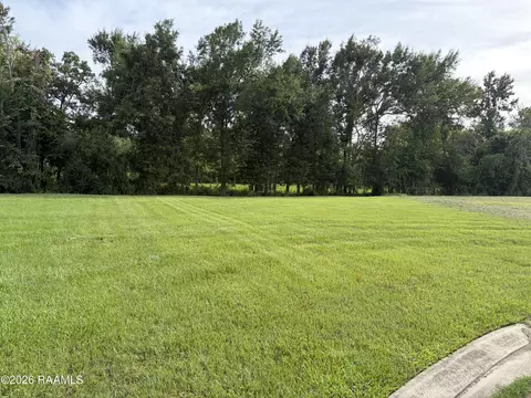 104 Cogswell Dr, Lafayette, LA 70503