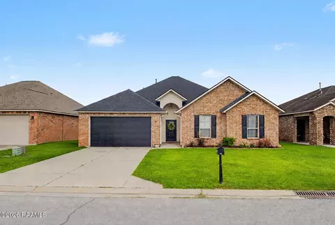 108 Agrarian Ave, Rayne, LA 70578