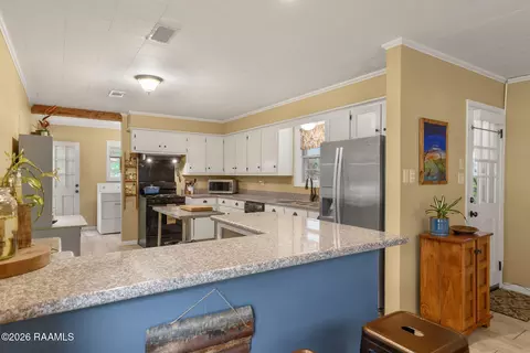 353 Sunset Strip, Sunset, LA 70584 photo 9