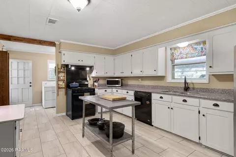 353 Sunset Strip, Sunset, LA 70584 photo 10