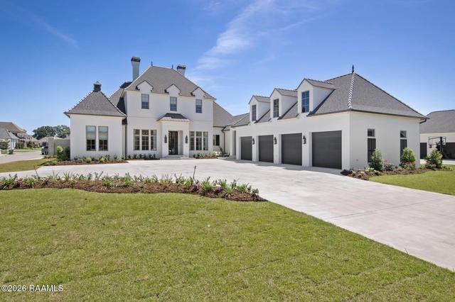101 Rio Ridge Dr, Lafayette, LA 70508