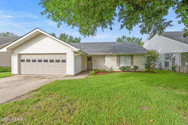 702 Canberra Rd, Lafayette, LA 70503