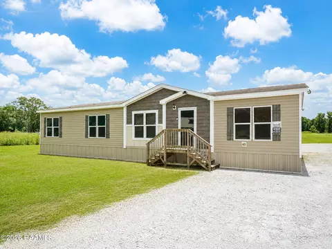 Exterior - 656 Robert Dailey Rd, Sunset, LA 70584 photo 3 of 7