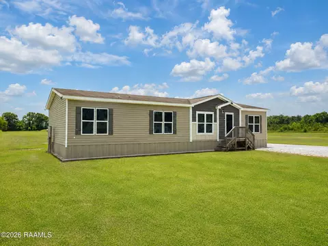 Exterior - 656 Robert Dailey Rd, Sunset, LA 70584 photo 4 of 7