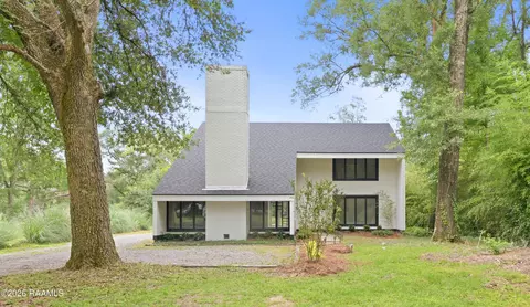1212 N Wilderness Trl, Carencro, LA 70520