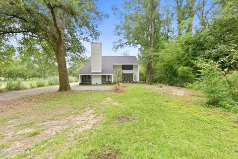 1212 N Wilderness Trl, Carencro, LA 70520