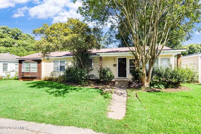 151 Memory Ln, Lafayette, LA 70506