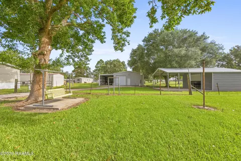 Exterior - 850 Leblanc Rd, Duson, LA 70529 photo 5 of 16