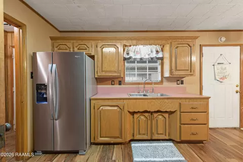 Kitchen - 850 Leblanc Rd, Duson, LA 70529 photo 3 of 3