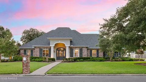 617 Terrell Ct, New Iberia, LA 70563