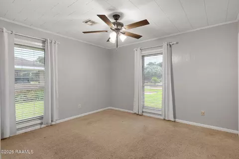 815 E St, Rayne, LA 70578 photo 15