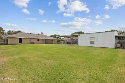 815 E St, Rayne, LA 70578 photo 20