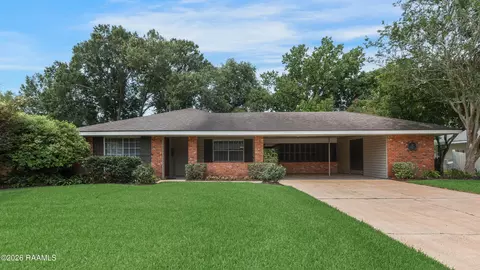 418 Corona Dr, Lafayette, LA 70503
