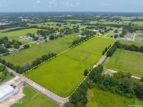 1915 Renaud Dr, Scott, LA 70583