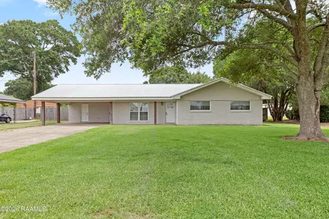 916 Heart D Farm Rd, Youngsville, LA 70592