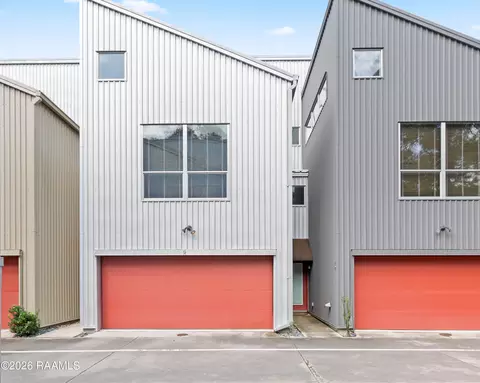 1201 S College Rd #9, Lafayette, LA 70503
