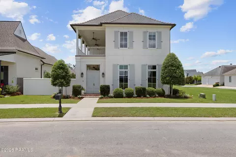107 Everett Rdg, Lafayette, LA 70508
