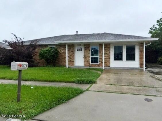 5176 Mount Revarb Dr, Marrero, LA 70072