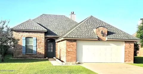 101 Sandhill Crane Dr, Lafayette, LA 70508